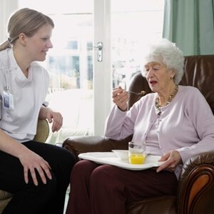3 easy ways to connect caregivers and receivers through technology