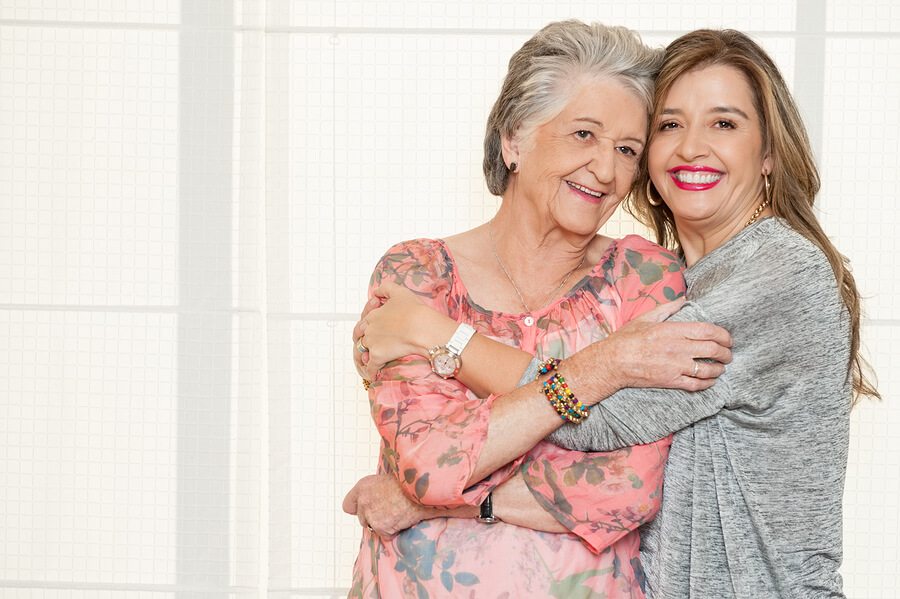 Five Reasons to Take Care of Mom Like She Took Care of You